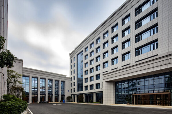 <b>深圳市豪新建实业有限公司</b>